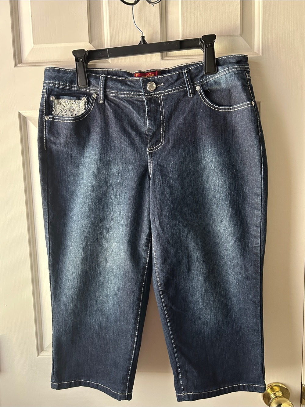 New- Crop Jean  Capri with Contrast Stitching and Gem Lace Embellishment